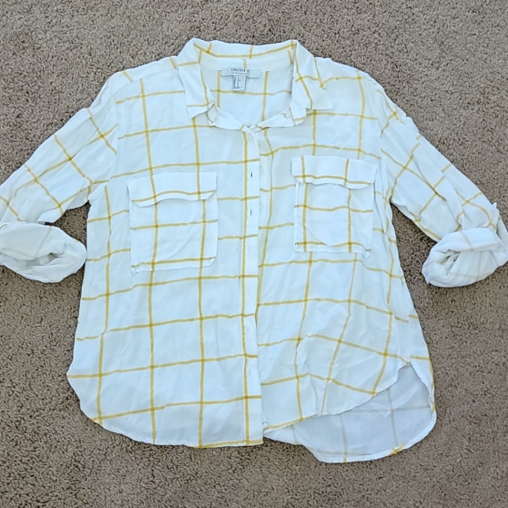 Contemporary button down
